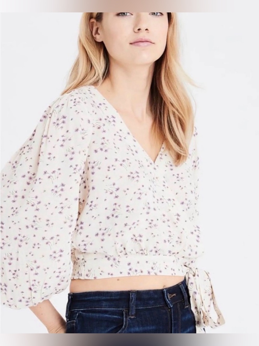 American Eagle Women’s Floral Wrap Boho Tie Blouse Small Cream Balloon Sleeve